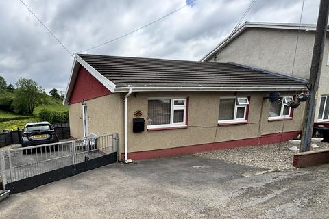 Pentremeurig Road, Carmarthen SA31 3 bed semi