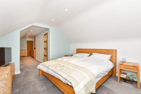 Vinnetrow Road, Chichester, West Sussex 5 bed chalet for sale