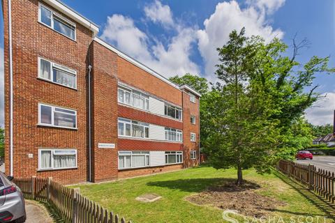 Cheam Road, Epsom, KT17 2 bed flat for sale