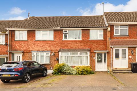Greenshaw, Brentwood CM14 3 bed terraced house for sale