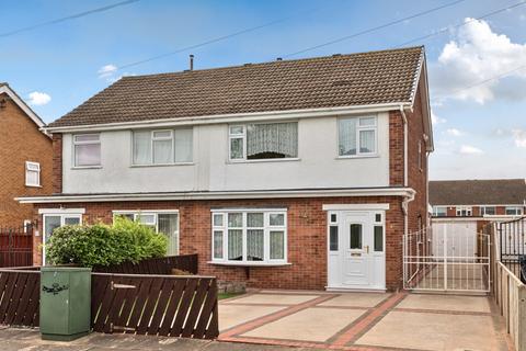 Waby Close, Grimsby, Lincolnshire, DN37 3 bed semi