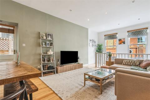 Cavendish Road, London, SW12 2 bed apartment for sale