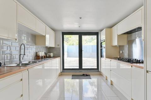 Rattray Road, Brixton, London, SW2 5 bed house for sale