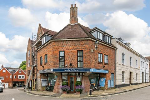 Kings Head Yard, Winchester, SO23 1 bed maisonette for sale