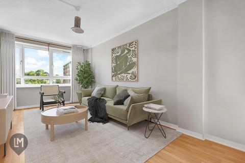 Whitlock Drive, London 2 bed flat for sale