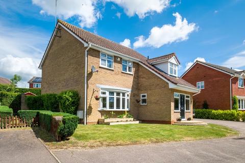 Plummer Close, Bury St. Edmunds IP31 4 bed detached house for sale