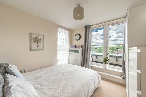 Mosaic House, Hemel Hempstead, HP2 2 bed flat for sale