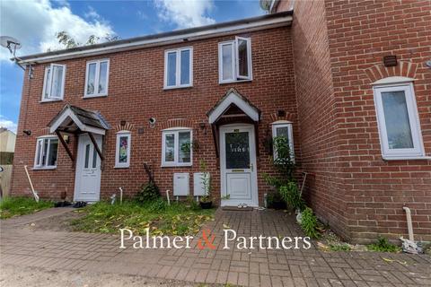 Starfield Close, Ipswich, Suffolk, IP4 2 bed terraced house for sale