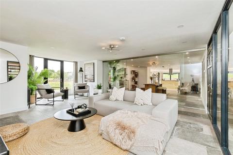 Threshing Barn, Bristol, BS31 4 bed detached house for sale