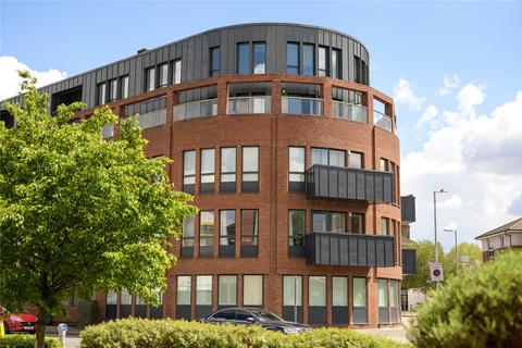 Coombe Road, Kingston upon Thames, KT2 1 bed apartment for sale