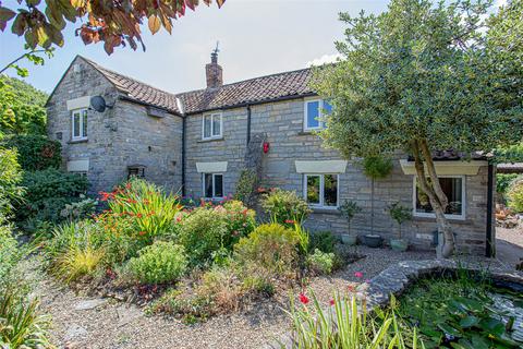 Hollies, Huish Episcopi, Langport... 3 bed detached house for sale