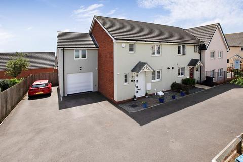 Triumph Place, Teignmouth, TQ14 4 bed semi