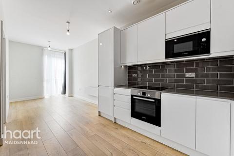 Clivemont Road, Maidenhead 1 bed apartment for sale