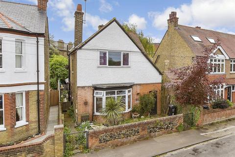 Walmsley Road, Broadstairs CT10 3 bed detached house for sale