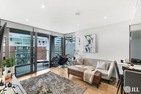Prince of Wales Drive London SW11 2 bed apartment for sale
