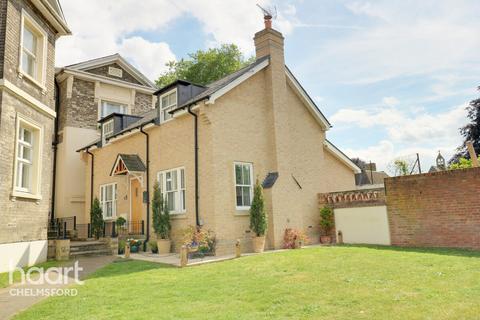 New Writtle Street, Chelmsford 2 bed detached house for sale