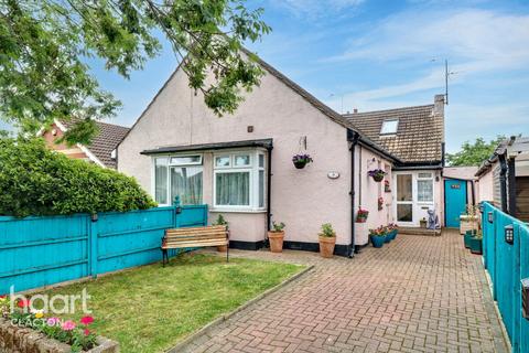 2 bedroom semi-detached bungalow for sale