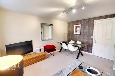 Maidenwell Avenue, Leicester 2 bed terraced house for sale