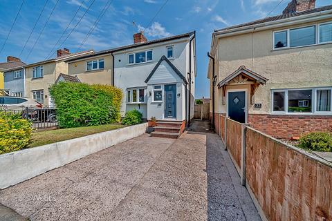 Foster Avenue, Cannock WS12 3 bed semi