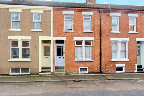 Lincoln Street, Kingsthorpe, NN2 6NR 2 bed terraced house for sale