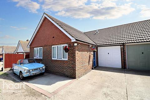 Groveway, Leysdown 2 bed bungalow for sale