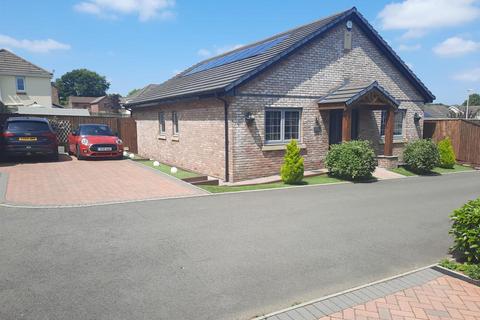 Llys Tirnant, Tycroes, Ammanford 3 bed detached bungalow for sale