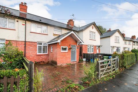 Whyte Avenue, Aldershot, Hampshire, GU12 3 bed terraced house for sale
