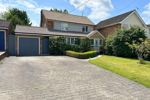 Mill Road, Braintree CM7 3 bed detached house for sale