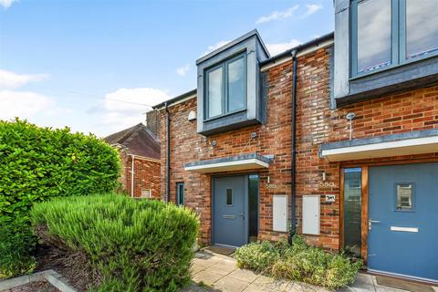 Pound Farm Road, Chichester 2 bed semi
