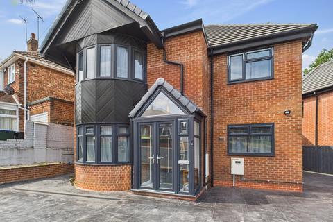 Hamstead Road, Birmingham B43 5 bed detached house for sale