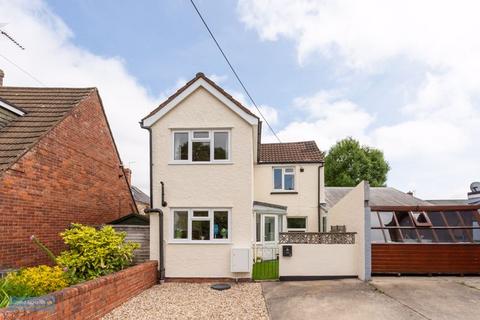 Rockwell Green, Wellington 2 bed detached house for sale