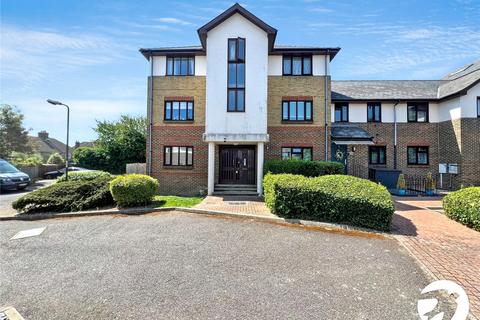 Semple Gardens, Chatham, Kent, ME4 2 bed flat for sale