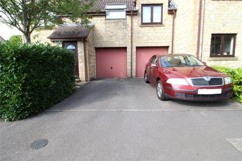 Hanstone Close, Cirencester, GL7 2 bed apartment for sale
