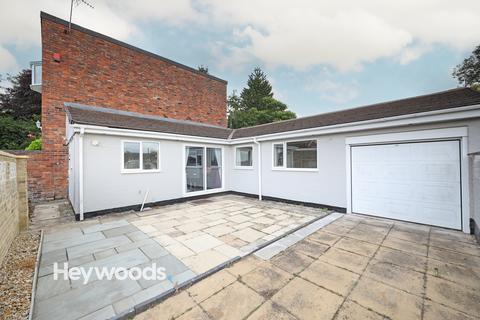 Hamilton Court, Clayton, Newcastle... 2 bed terraced bungalow for sale