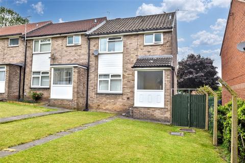 Glen Road, Morley, Leeds 2 bed townhouse for sale