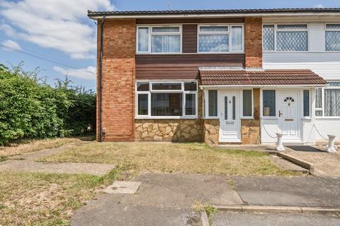 Slough,  Berkshire,  SL2 4 bed terraced house for sale