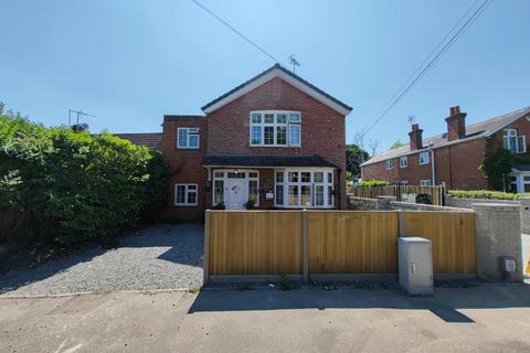 Wellington Road, Sandhurst 4 bed detached house for sale