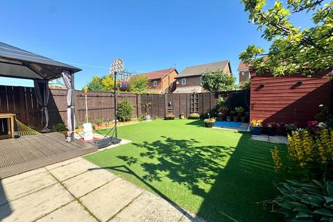 Hundale Crescent, Redcar 3 bed detached house for sale