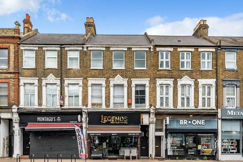 London Road, Bromley, BR1 2 bed flat for sale