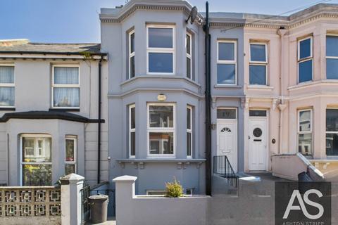Calvert Road, Hastings, TN34 2 bed maisonette for sale