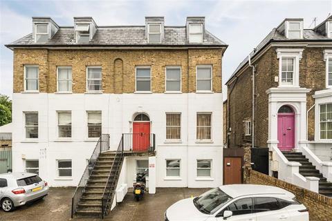 Coldharbour Lane, London SE5 3 bed maisonette for sale