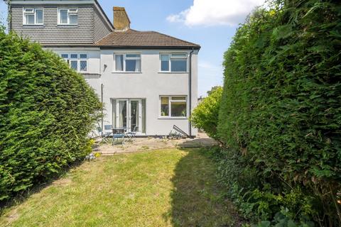 Hayes Wood Avenue, Hayes, Bromley, BR2 3 bed semi