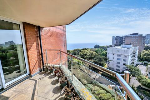 Bournemouth 2 bed flat for sale