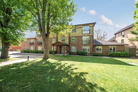 Beddington Gardens, Wallington SM6 1 bed apartment for sale