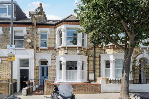 Chatto Road, London, SW11 2 bed flat for sale