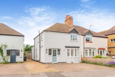 James Road, Peasmarsh 3 bed semi