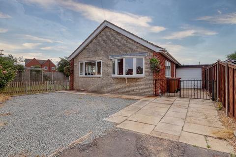 Laburnum Avenue, Gunness 2 bed detached bungalow for sale