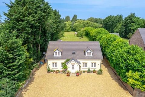 Gull Road, Guyhirn, Wisbech... 4 bed detached house for sale