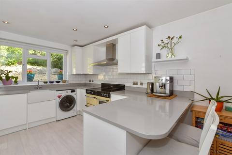Moncktons Lane, Maidstone ME14 3 bed semi