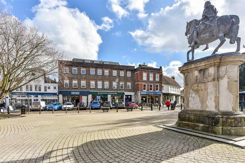 The Square, Petersfield 1 bed flat for sale